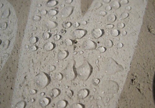 Гидротехнический бетон: особенности и технические характеристики