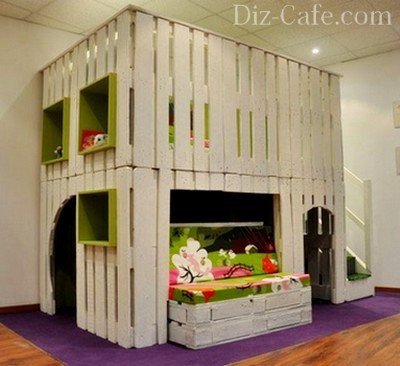 Двухэтажный домик для детских игр