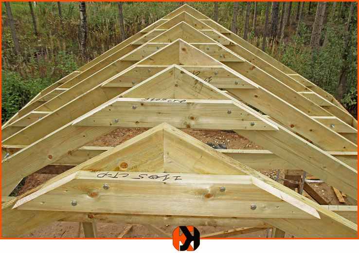 Деревянная стропильная система двухскатной крыши
