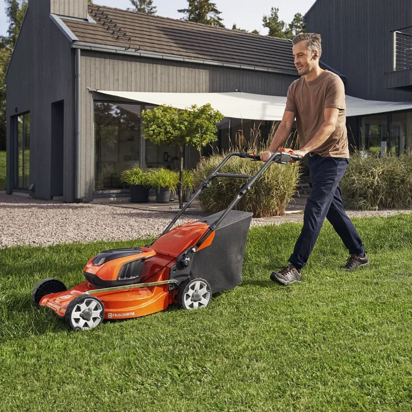 Газонокосилки Husqvarna